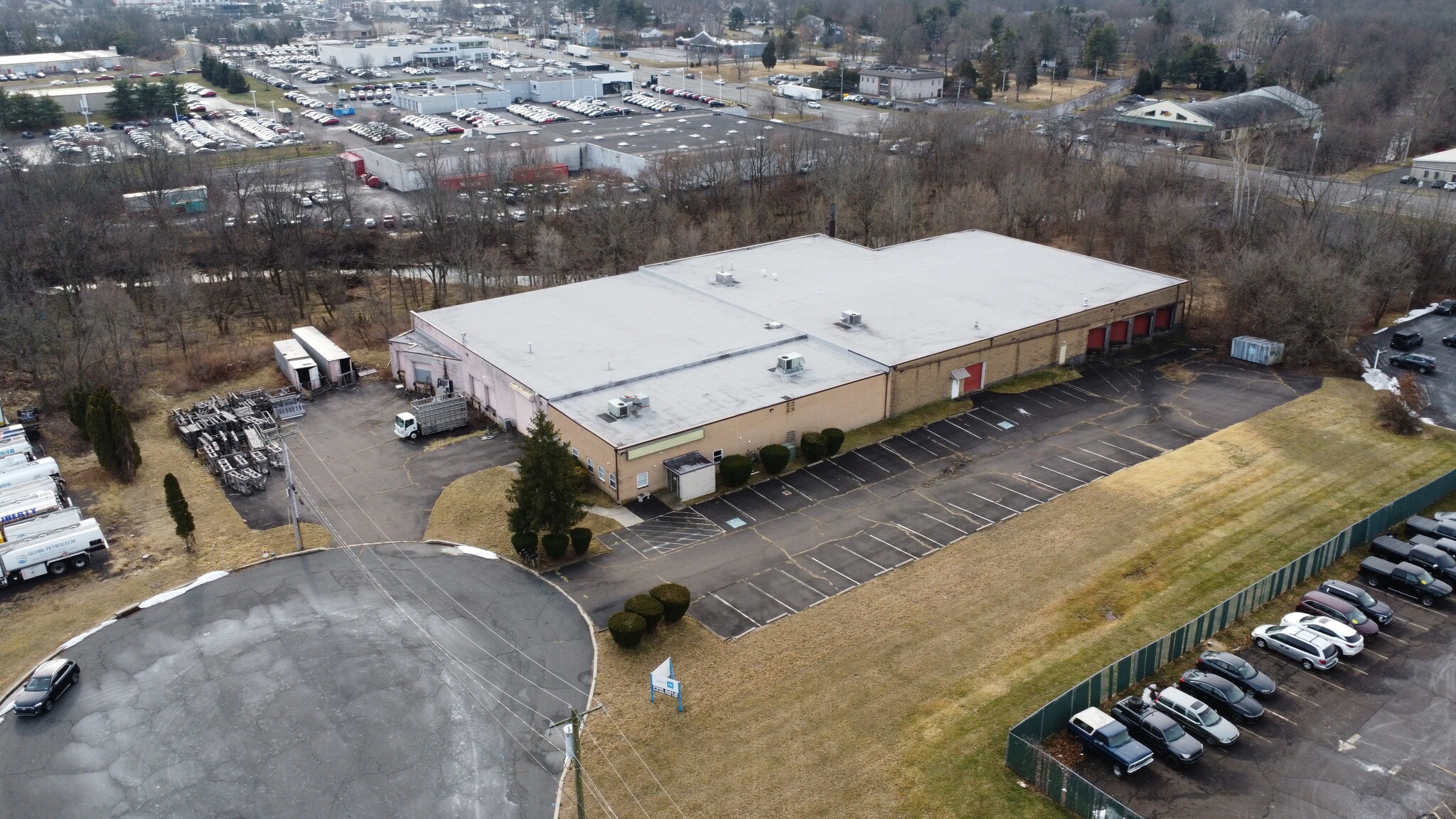 300 Enterprise Ln, Colmar, PA for lease Primary Photo- Image 1 of 16
