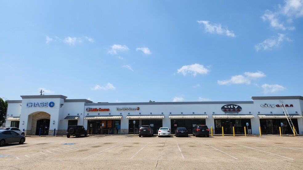 3636 Old Spanish Trl, Houston, TX for lease - Building Photo - Image 3 of 8