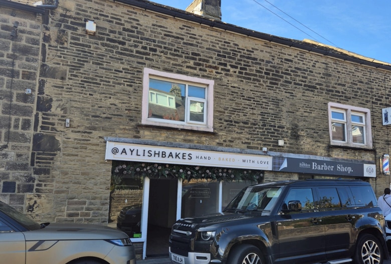 11A Town St, Yeadon for lease Building Photo- Image 1 of 2