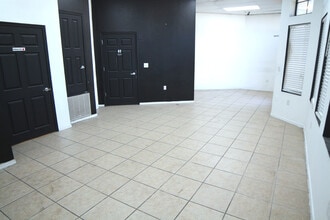 3010-3012 N Saint Marys St, San Antonio, TX à louer Photo intérieure- Image 1 de 3