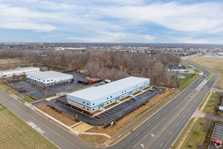 Plus de détails pour 17265 Harger Ct, Noblesville, IN - Local d'activités à louer