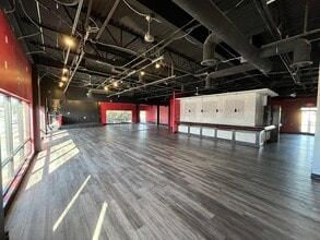 Virginia Ave, Hapeville, GA for lease Interior Photo- Image 1 of 3