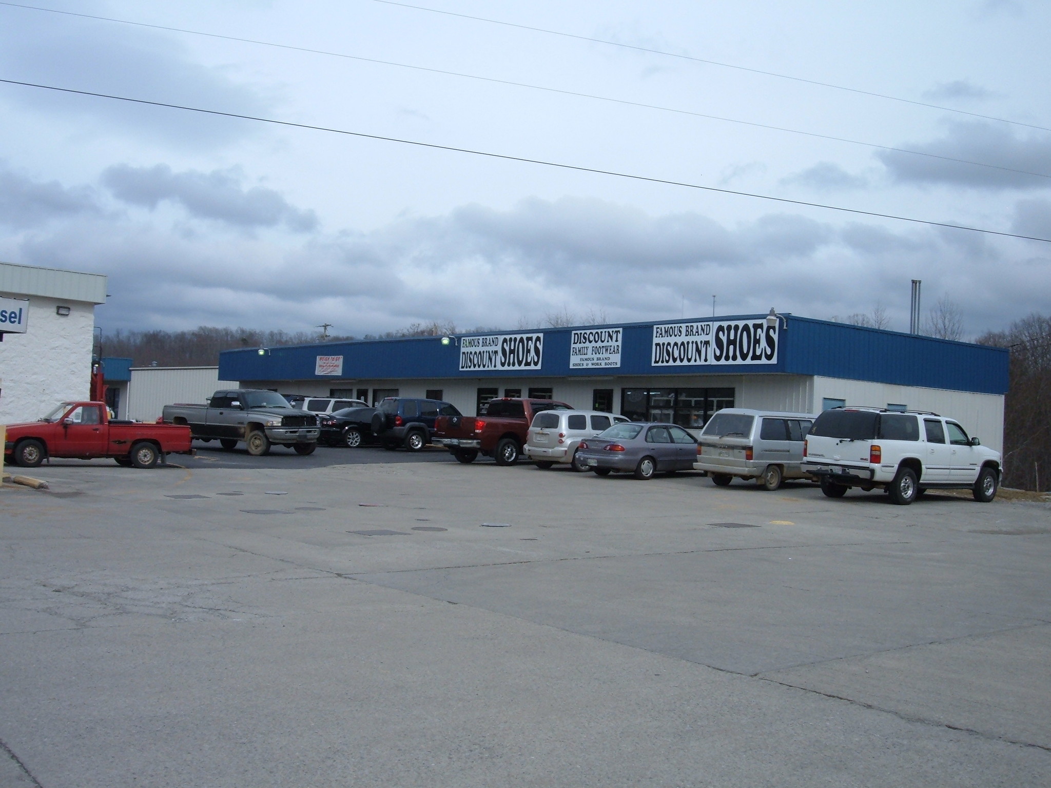 21340-21386 Alberta St, Oneida, TN for sale Building Photo- Image 1 of 1