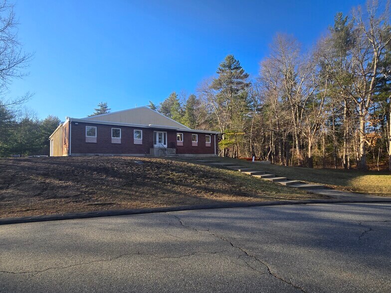 5 Granite Rd, Acton, MA à vendre - Photo du bâtiment - Image 2 de 4