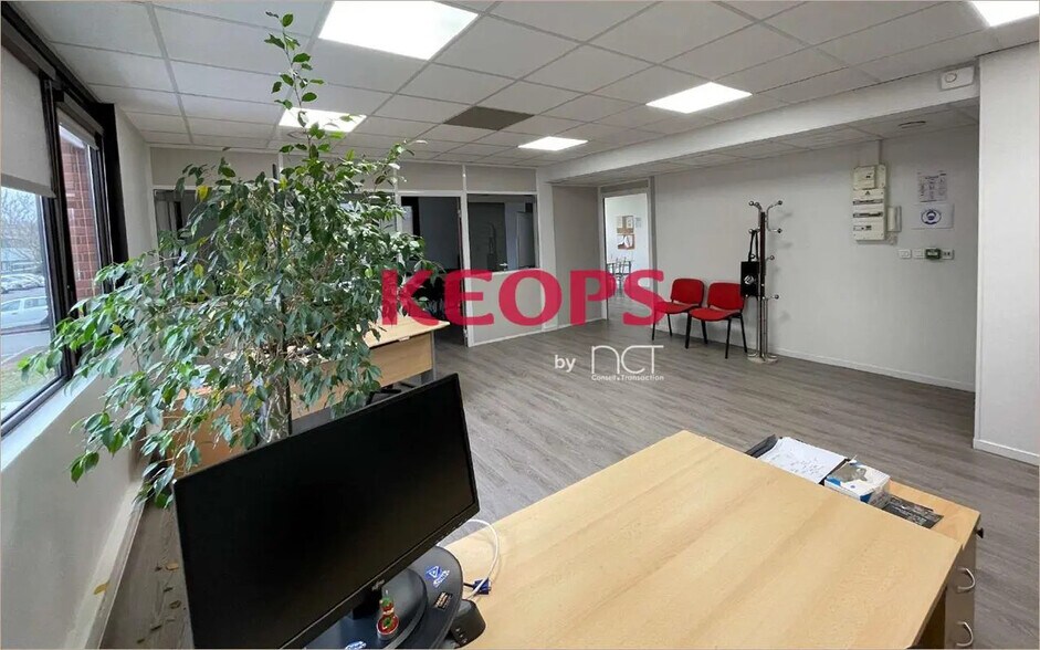 Bureau dans Labège à louer - Photo du bâtiment - Image 2 de 5