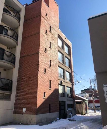 99 Crown's Ln, Toronto, ON for sale - Primary Photo - Image 1 of 1