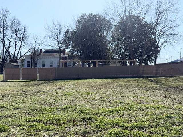 320 19th St N, Columbus, MS à louer - Photo intérieure - Image 3 de 4