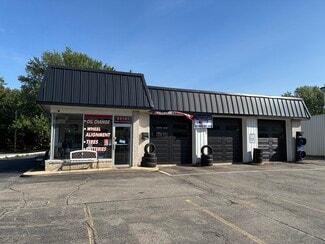 Plus de détails pour 22101 Lorain Rd, Cleveland, OH - Commerce de détail à vendre