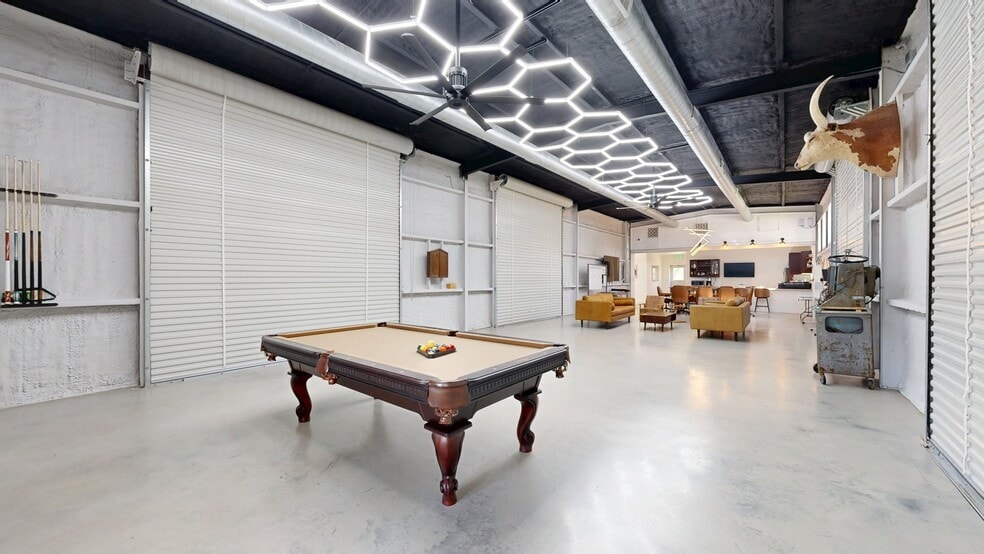 7501 SH 71, Spicewood, TX à louer - Numérisation 3D de Matterport - Image 3 de 32