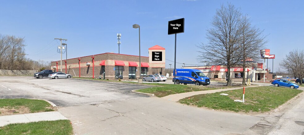 11924 Blue Ridge Blvd, Grandview, MO à vendre - Photo du bâtiment - Image 3 de 5