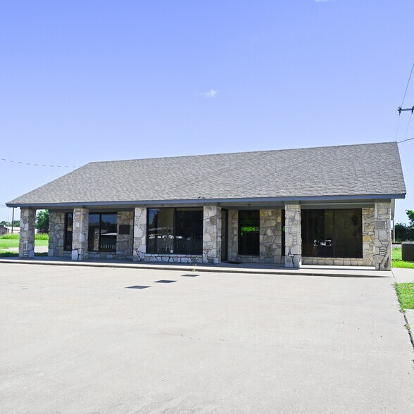 117 Gordon Rd, Mingus, TX à louer - Photo principale - Image 1 de 19