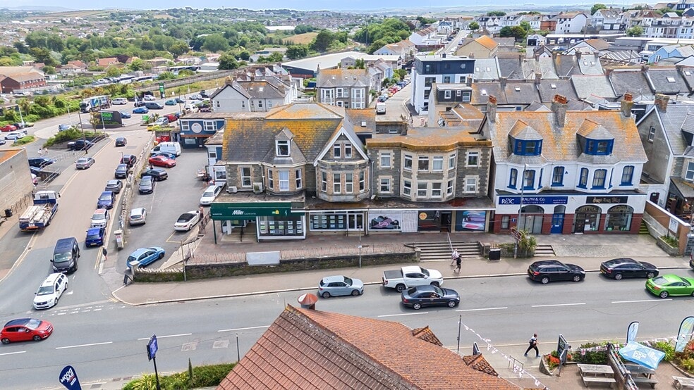 Cliff Rd, Newquay for sale - Aerial - Image 3 of 12