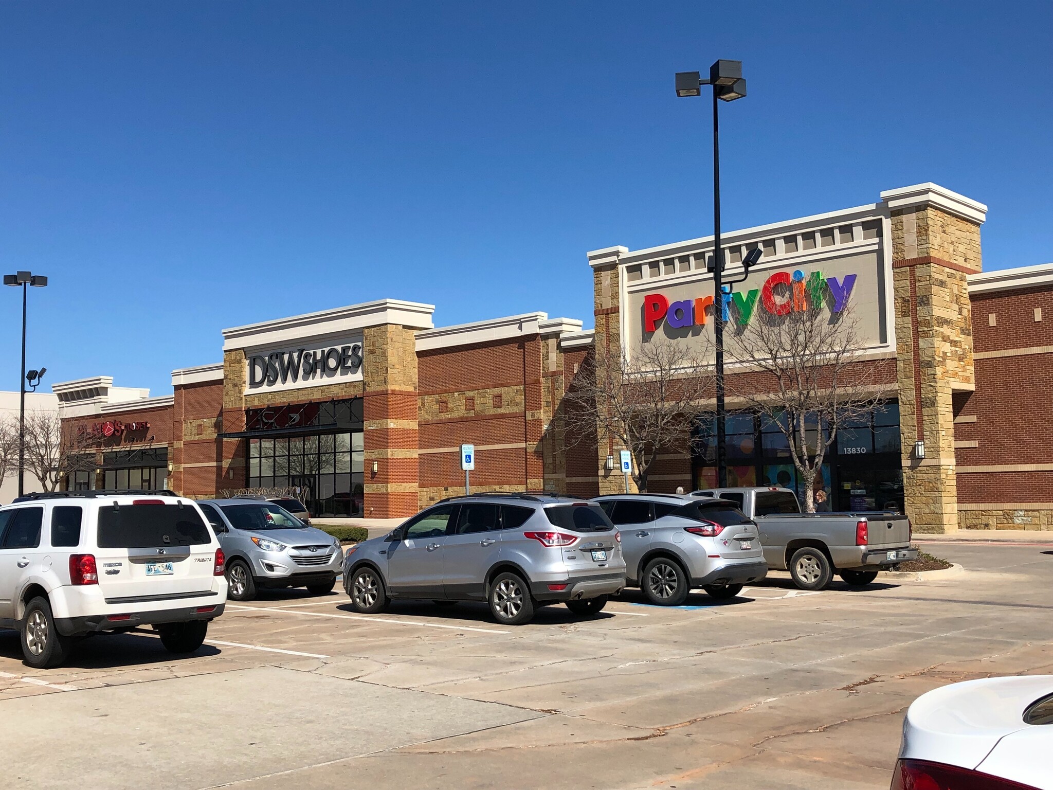 N Pennsylvania Ave, Oklahoma City, OK for lease Building Photo- Image 1 of 3