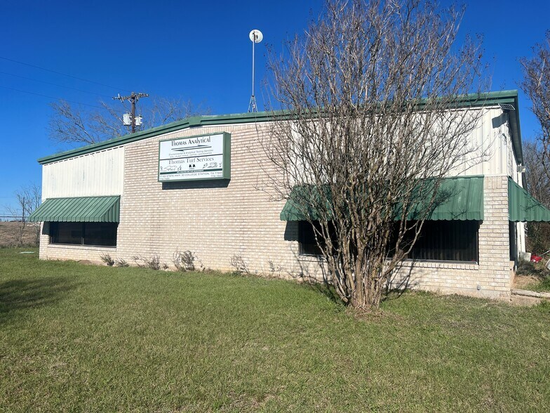11183 SH-30, College Station, TX à louer - Photo du bâtiment - Image 3 de 3