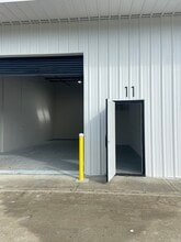 2280 Avocado Ave, Melbourne, FL for lease Building Photo- Image 2 of 5