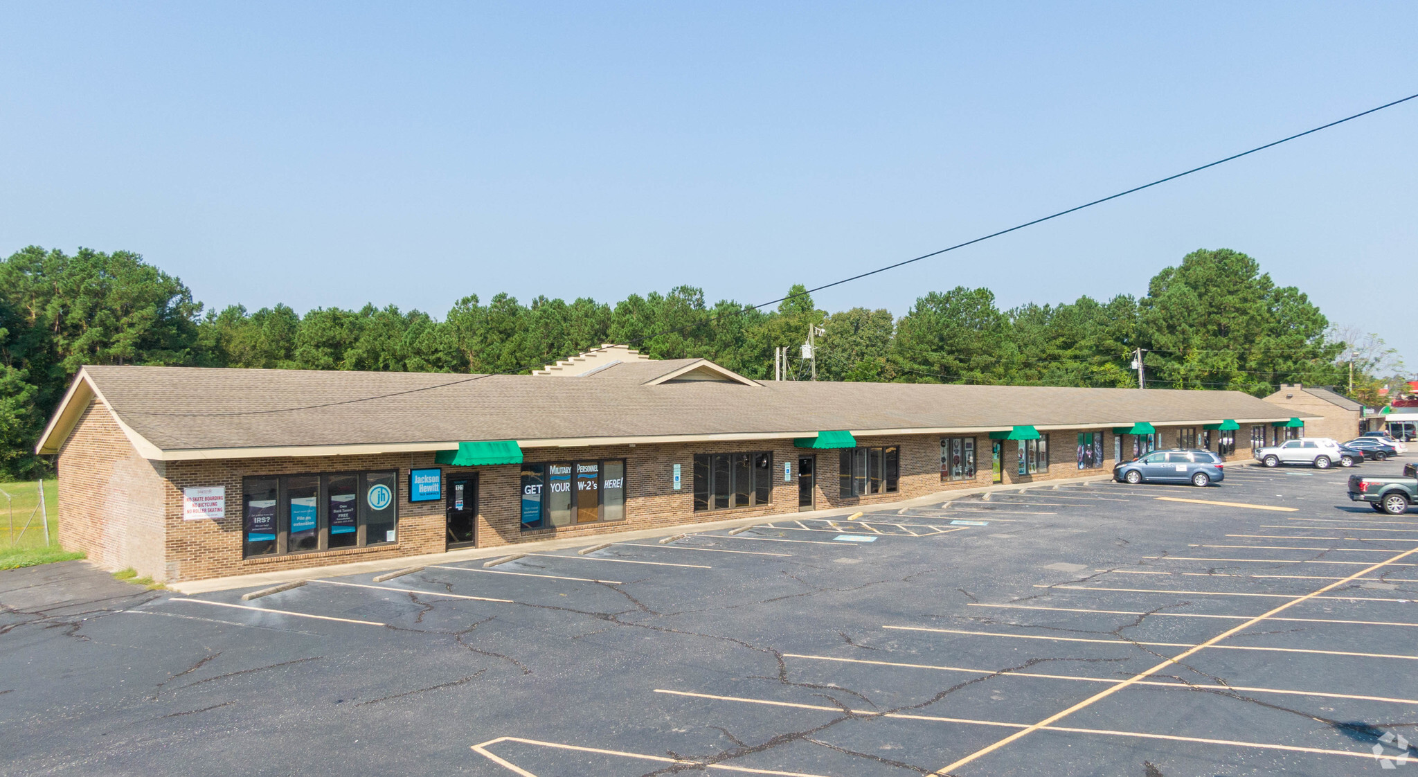 6243 Yadkin Rd, Fayetteville, NC for sale Primary Photo- Image 1 of 24