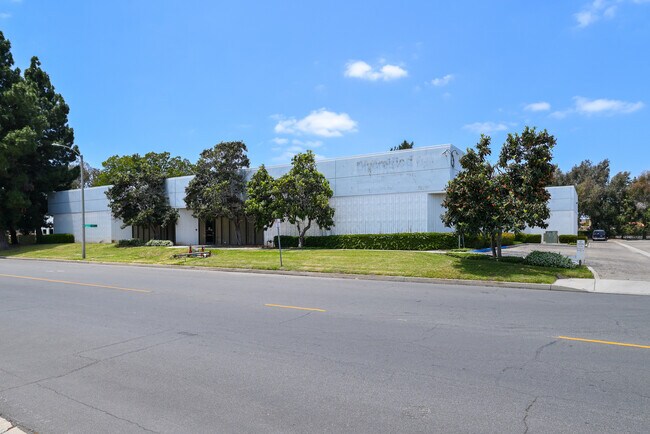 More details for 709 Via Alondra, Camarillo, CA - Industrial for Lease