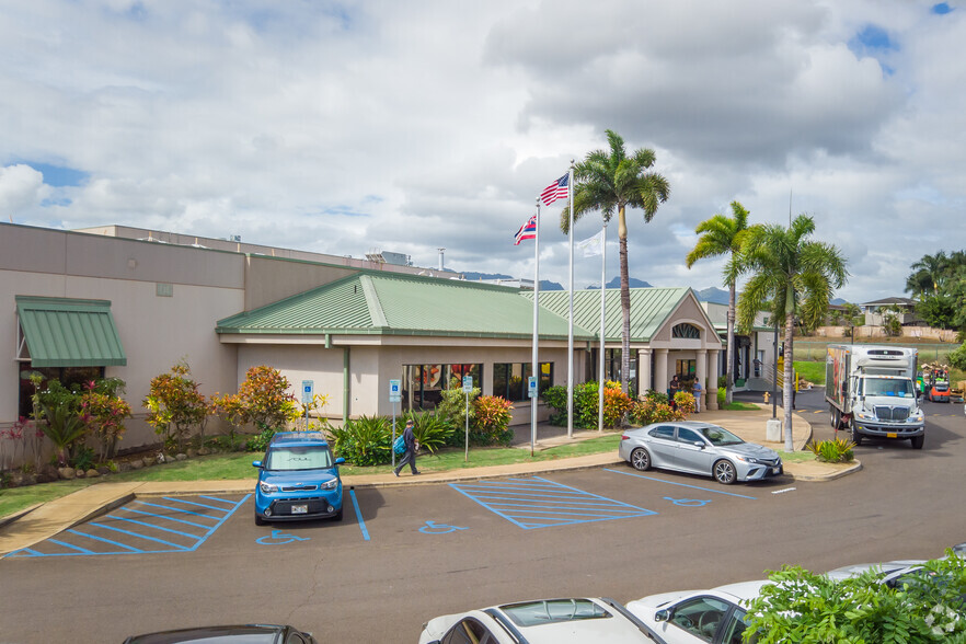 94-468 Akoki St, Waipahu, HI à vendre - Photo principale - Image 1 de 1