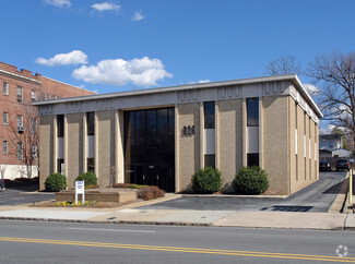 Plus de détails pour 826 N Elm St, Greensboro, NC - Bureau à louer