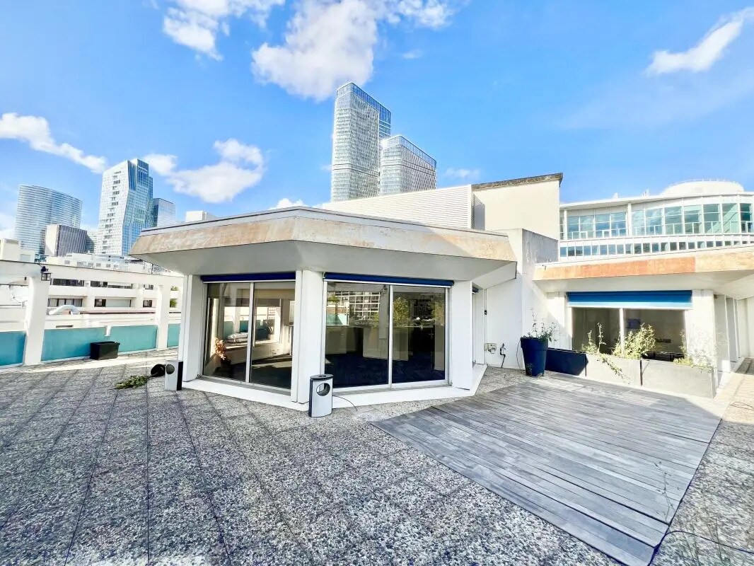 Office in Puteaux for lease Building Photo- Image 1 of 9