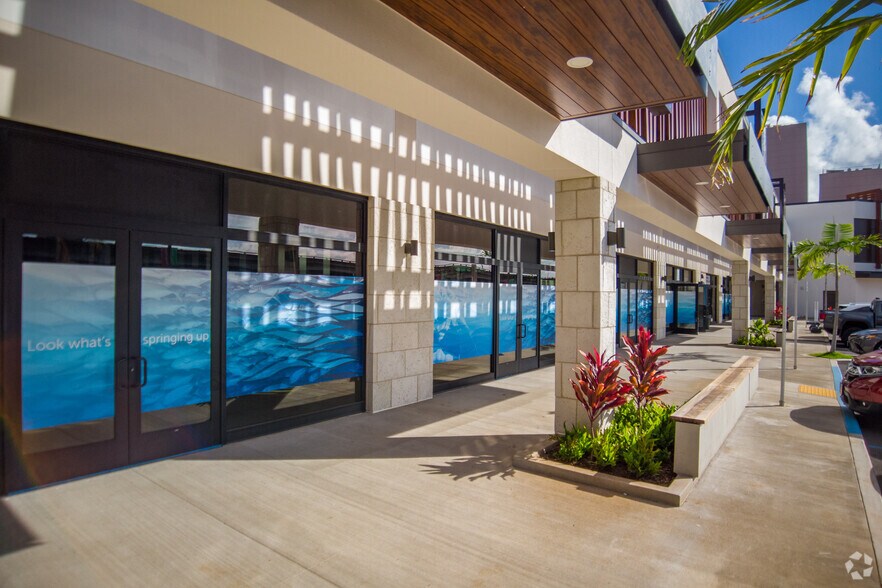 4204-4218 Waialae Ave, Honolulu, HI à louer - Photo du bâtiment - Image 2 de 7