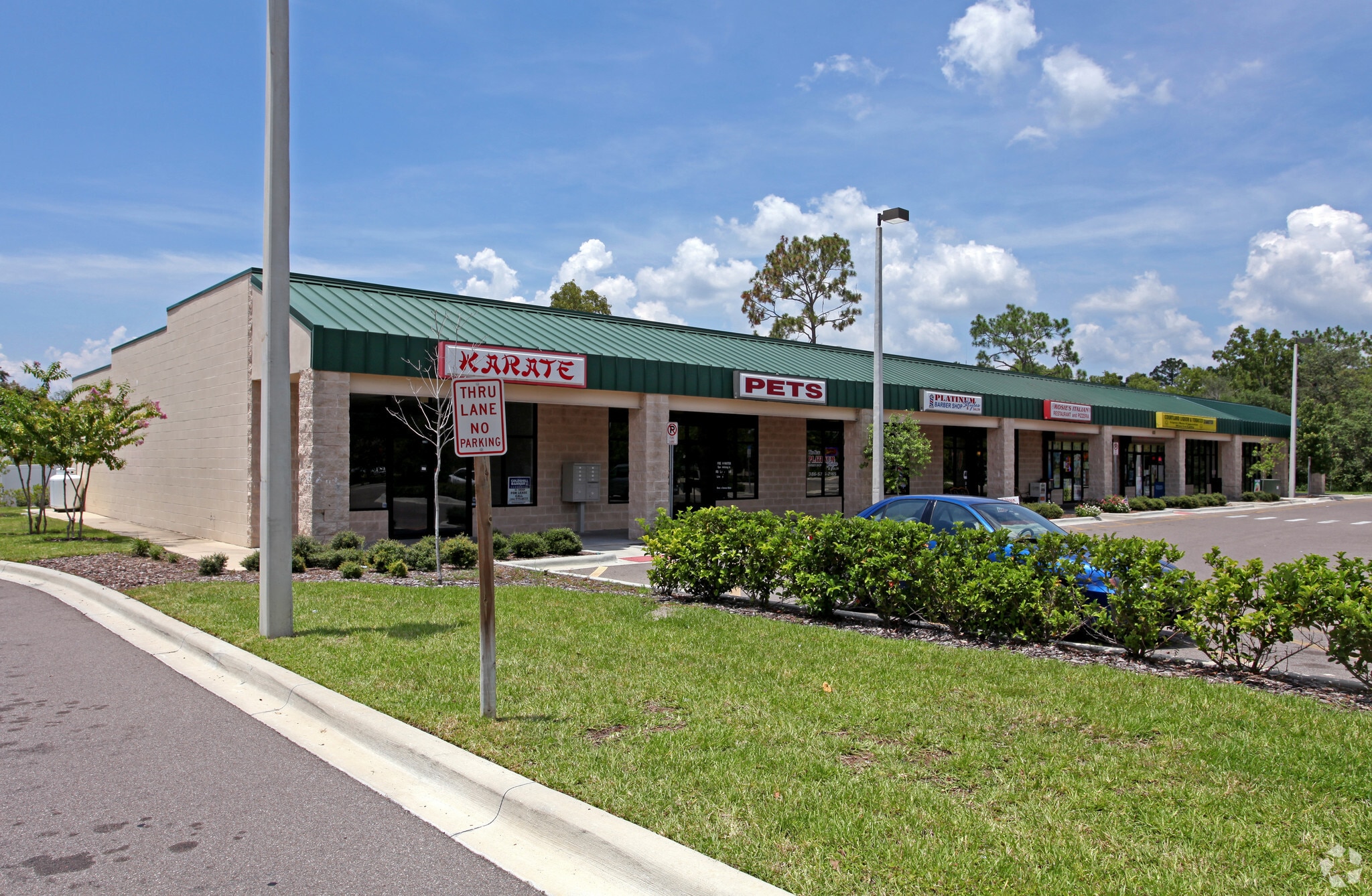 600 Courtland Blvd, Deltona, FL for lease Primary Photo- Image 1 of 4