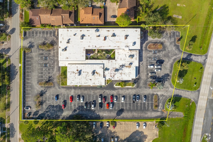 500 N Washington Ave, Titusville, FL for sale - Aerial - Image 2 of 20