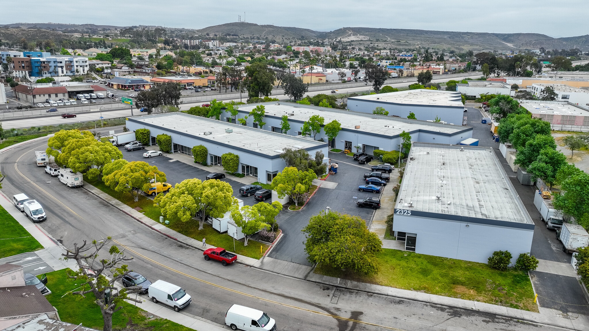 494 W Calle Primera, San Diego, CA for lease Primary Photo- Image 1 of 19