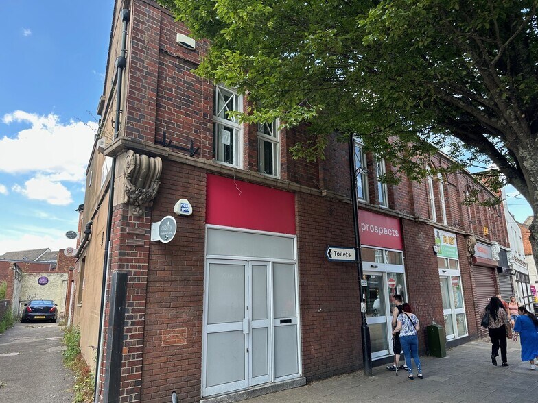 15 Coventry St, Nuneaton à louer - Photo du bâtiment - Image 2 de 9