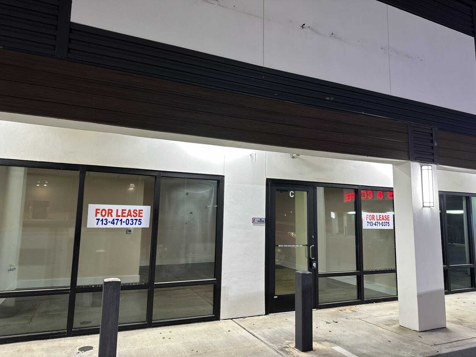 113 Oyster Creek Dr, Lake Jackson, TX for lease Building Photo- Image 1 of 4