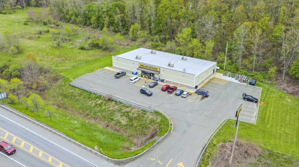 7146 State Route 434, Apalachin, NY à vendre - Photo du bâtiment - Image 3 de 9