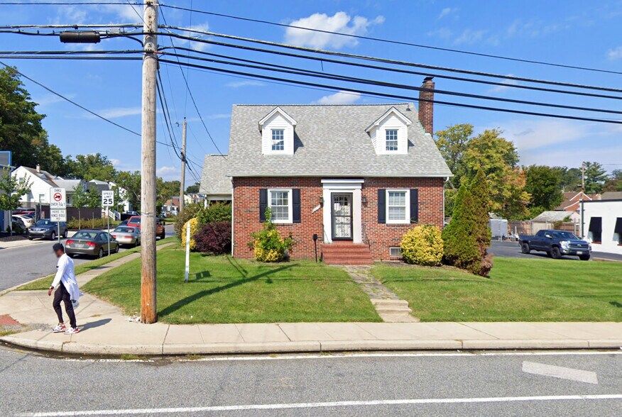 8314 Harford Rd, Baltimore, MD à louer - Photo principale - Image 1 de 6