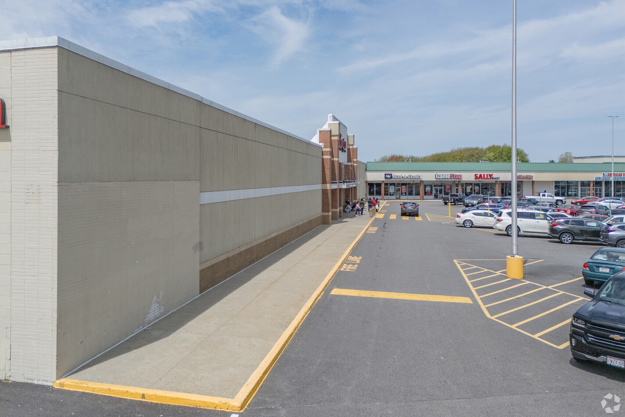 181 Mariano Bishop Blvd, Fall River, MA for lease Primary Photo- Image 1 of 13