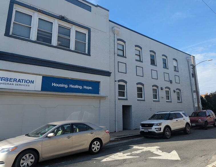 1201 Hull St, Richmond, VA for lease - Building Photo - Image 2 of 13