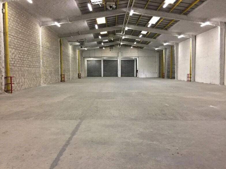 Industrial in Garges-lès-Gonesse for lease - Interior Photo - Image 2 of 12