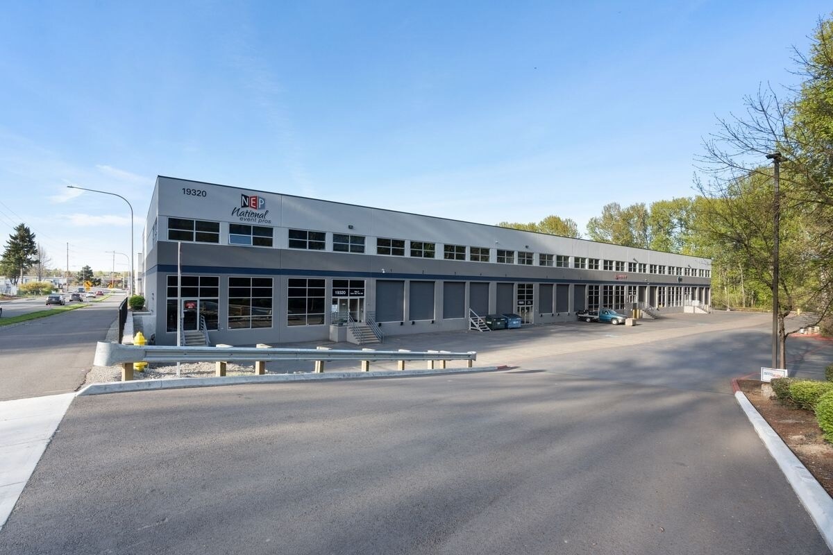 19320 Des Moines Memorial Dr, Seatac, WA à louer Photo du bâtiment- Image 1 de 8