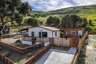 Plus de détails pour 3281 Rockview Pl, San Luis Obispo, CA - Multi-résidentiel à vendre