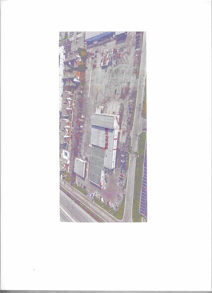 7030 Poe Ave, Dayton, OH à louer - Photo du bâtiment - Image 2 de 9