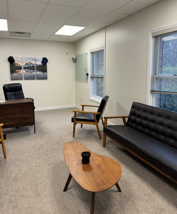 11406 Gravois Rd, Saint Louis, MO for sale Interior Photo- Image 1 of 4