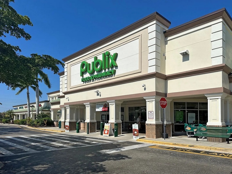 5995-5999 S Pointe Blvd, Fort Myers, FL for lease - Building Photo - Image 2 of 7