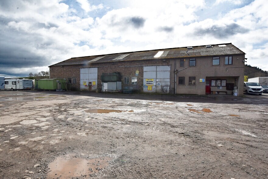 Station Rd, Earlston à louer - Photo du bâtiment - Image 2 de 4