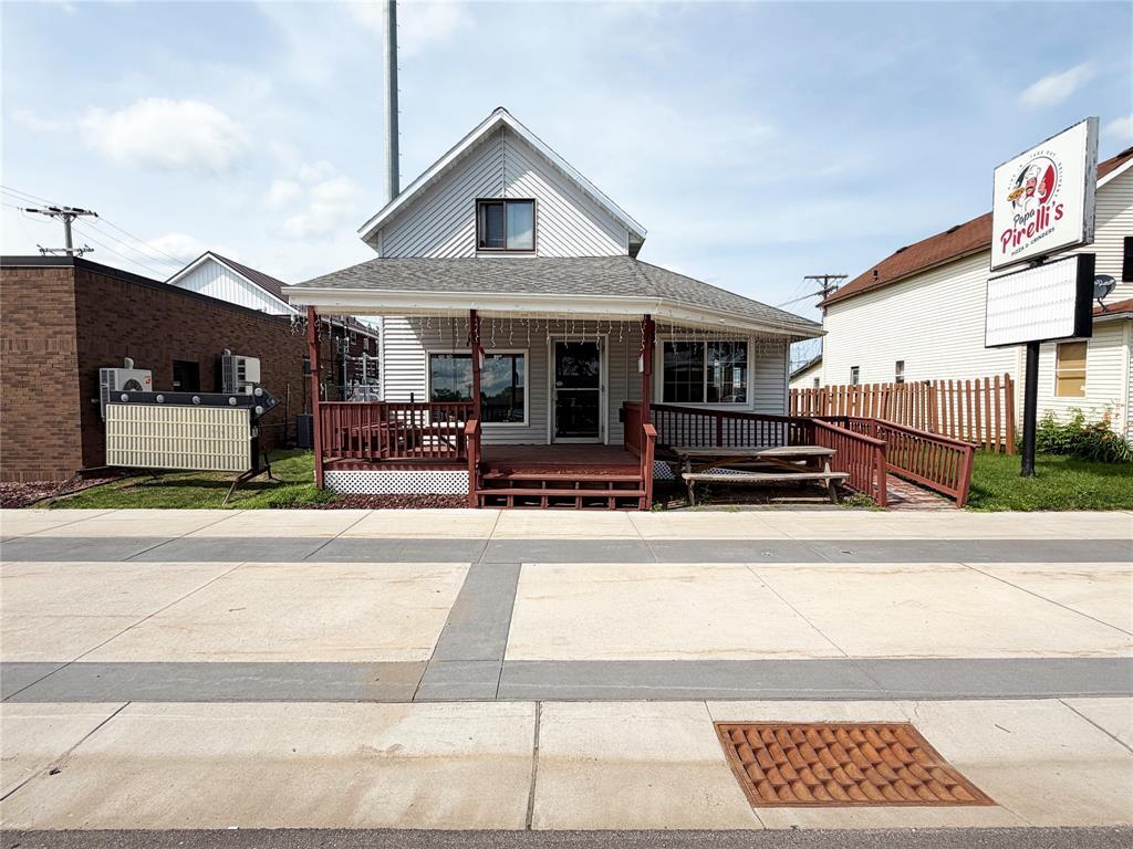 613 E La Salle Ave, Barron, WI for sale Building Photo- Image 1 of 22