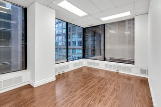 10 King St E, Toronto, ON for lease Building Photo- Image 2 of 5