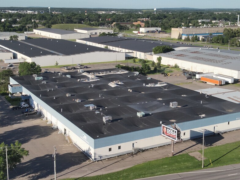 5 McLeland Rd, Saint Cloud, MN for lease - Building Photo - Image 2 of 14