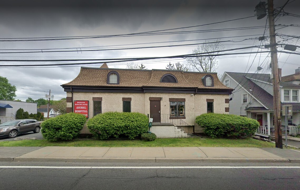 18 N Liberty Dr, Stony Point, NY à vendre Photo principale- Image 1 de 7