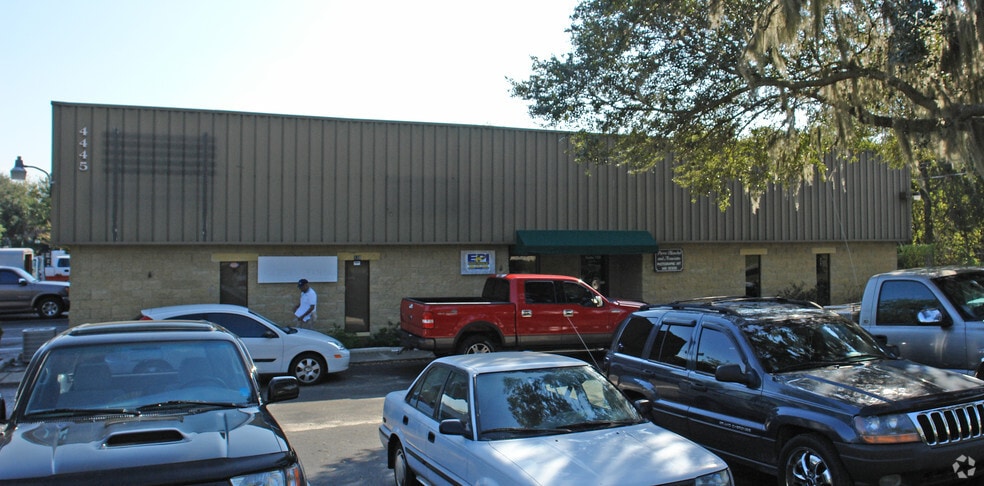 4445 SW 35th Ter, Gainesville, FL for lease - Building Photo - Image 2 of 3