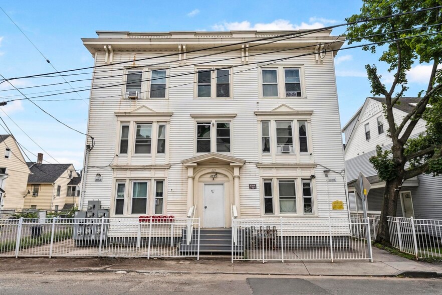 227 Hillside Ave, Waterbury, CT for sale - Building Photo - Image 2 of 12