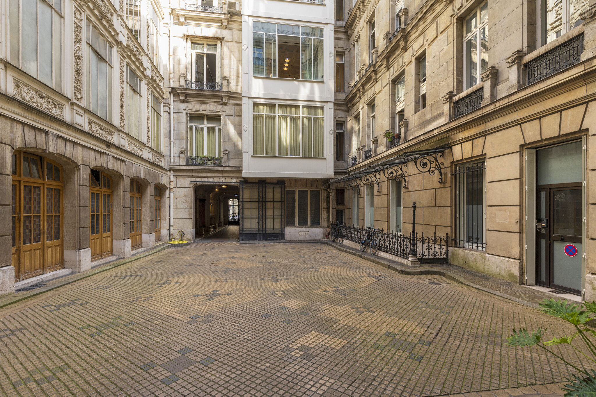 71 Avenue Victor Hugo, Paris à louer Photo intérieure- Image 1 de 7