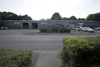 Plus de détails pour Court Rd, Cwmbran - Industriel/Logistique à louer