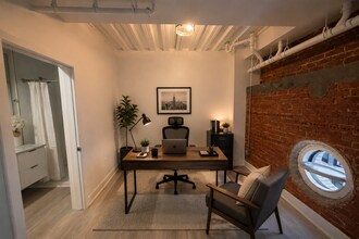 354 S Spring St, Los Angeles, CA for lease Interior Photo- Image 1 of 8